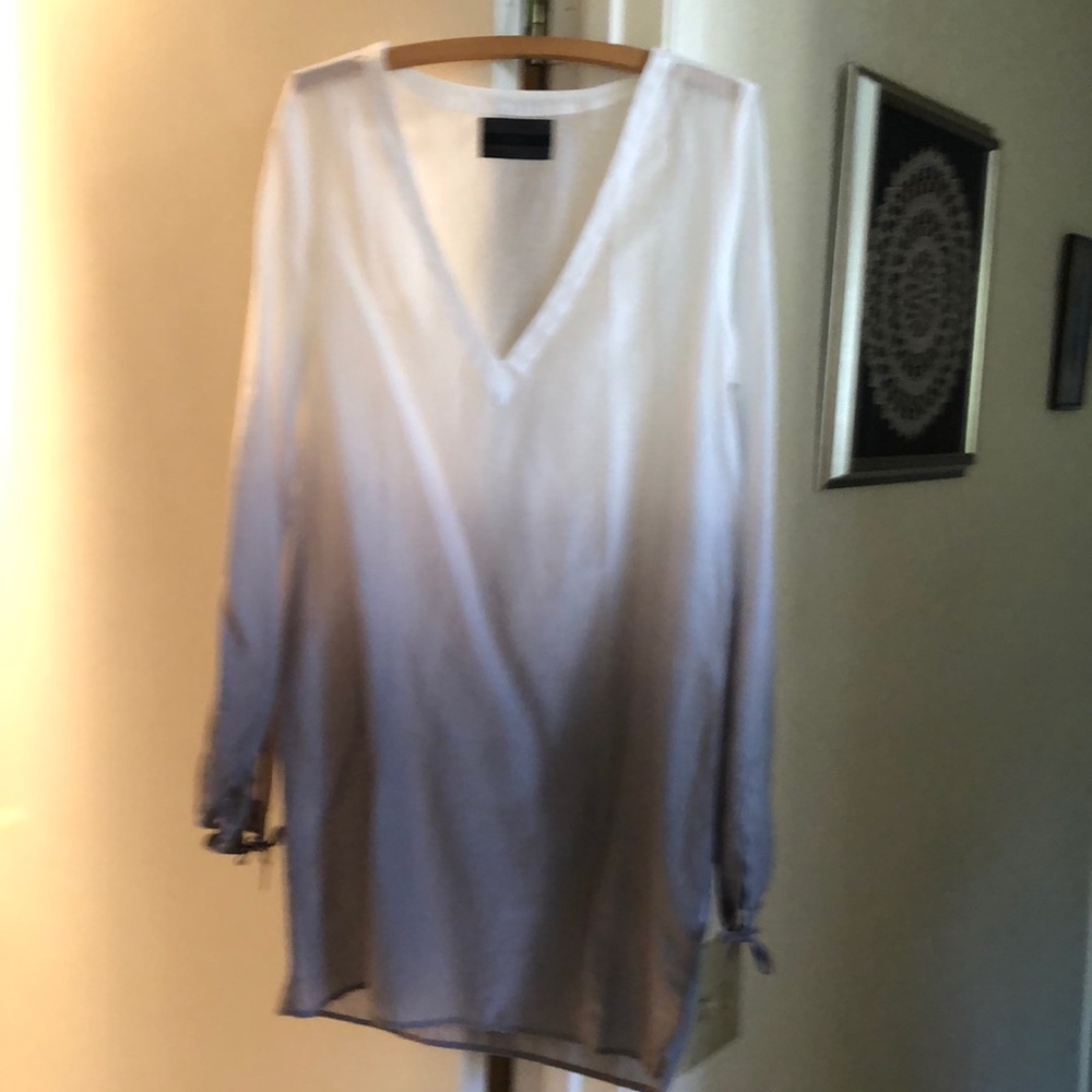 Ombré Grey to White Top